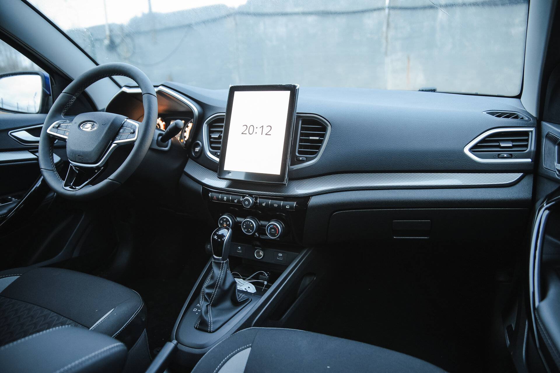 Lada Vesta седан Enjoy 24 1.8 122hp AT