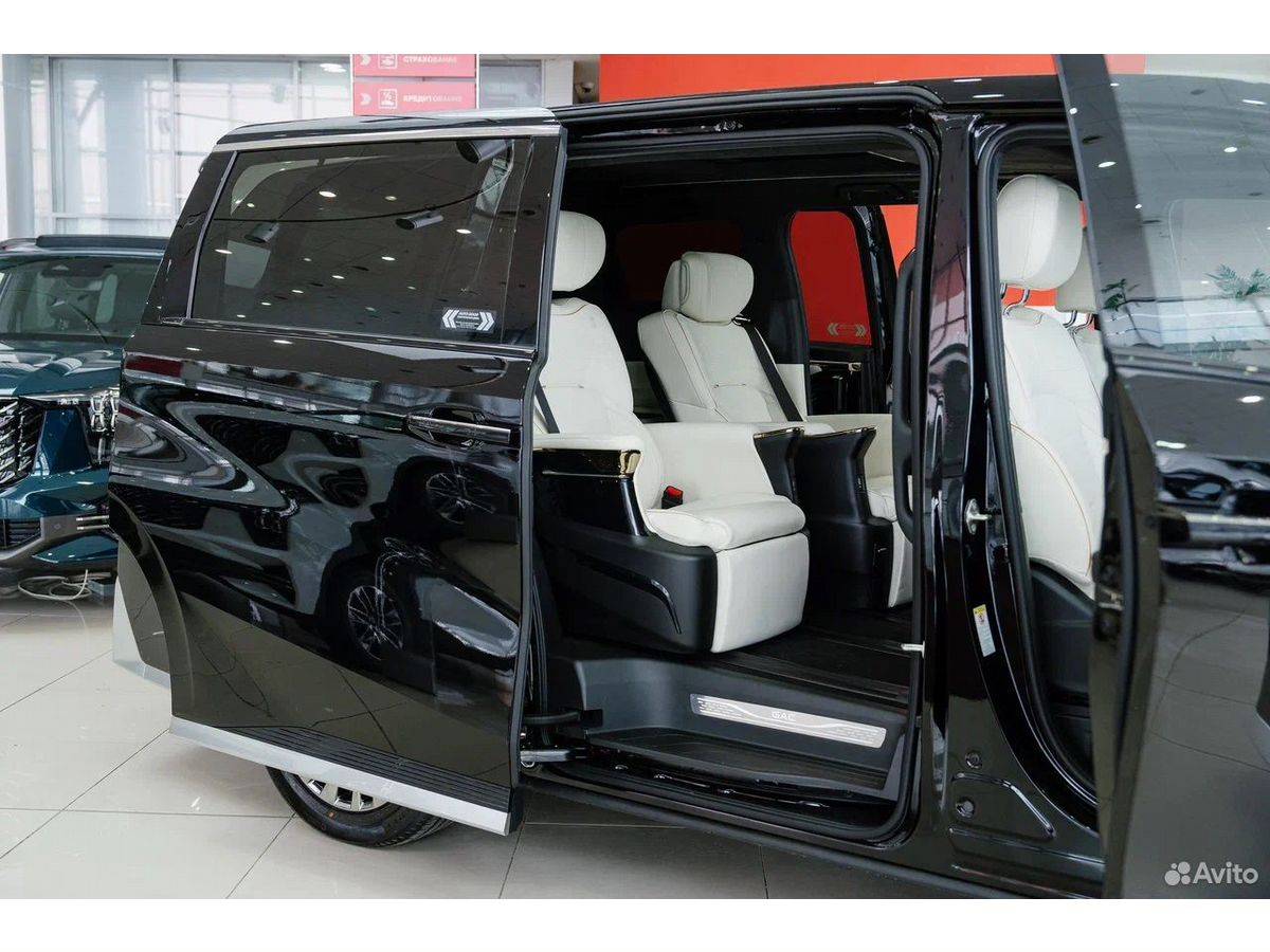 GAC M8 GX Premium 2.0T GDI 8AT