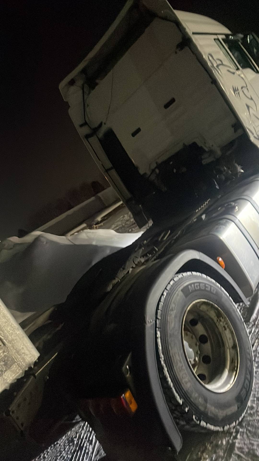 Sitrak C7H 4x2 ZZ4186V361HE,  421 770 км, 2022 года в лизинг