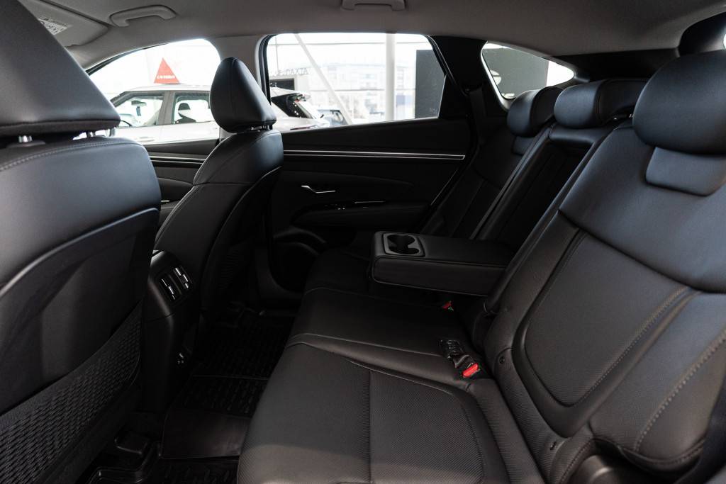 Hyundai Tucson Travel 2.0 6AT 4WD