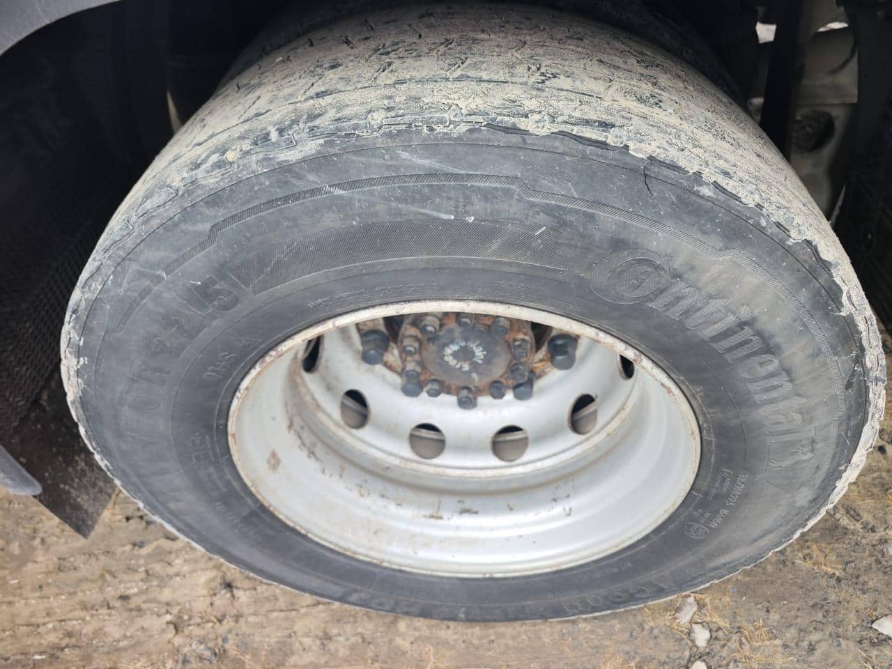 DongFeng DFH4180 4x2 (KX, Евро-6),  327 385 км, 2023 года в лизинг