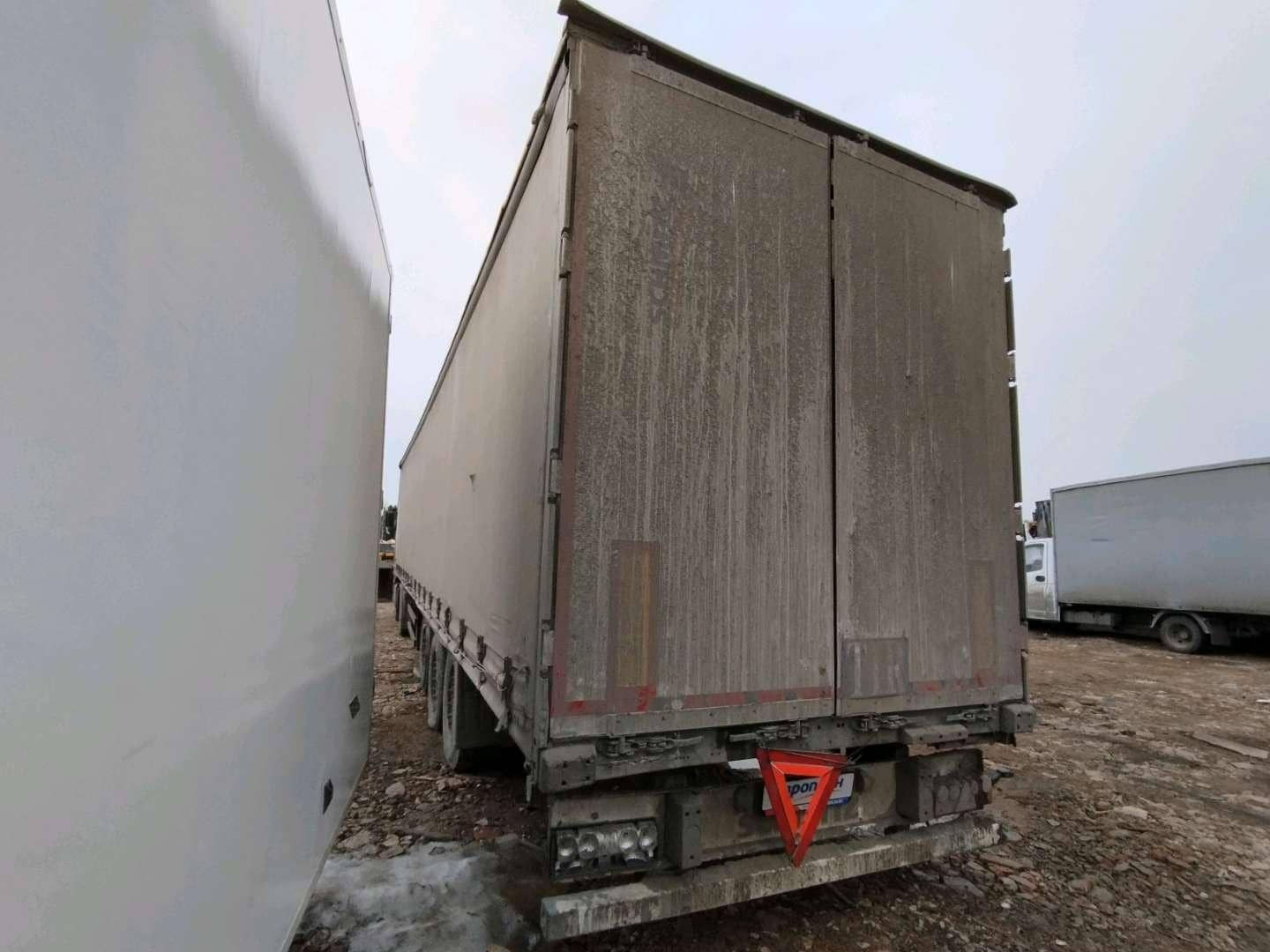 SCHMITZ Шторно-бортовой 9084,  500 000 км, 2017 года в лизинг