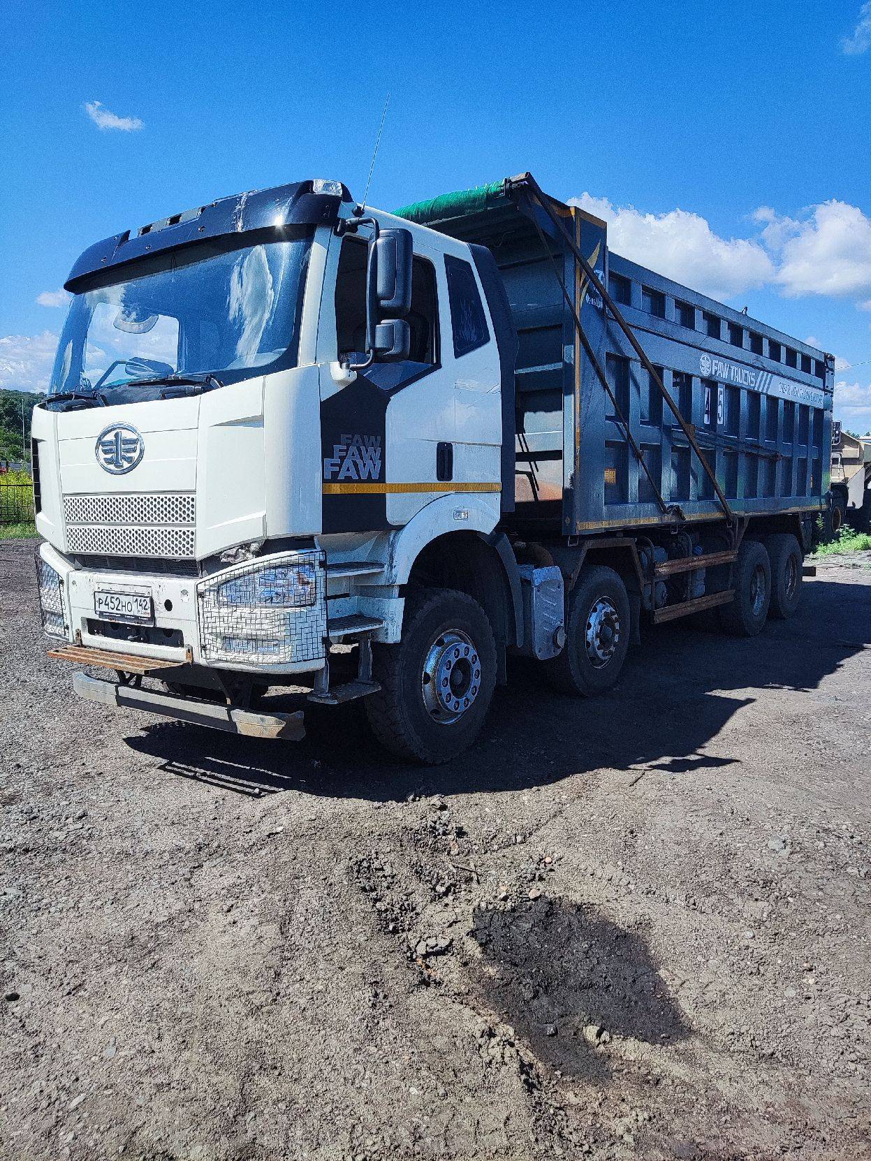 FAW CA3310P66K24T4E5 8х4 Лот 000001518