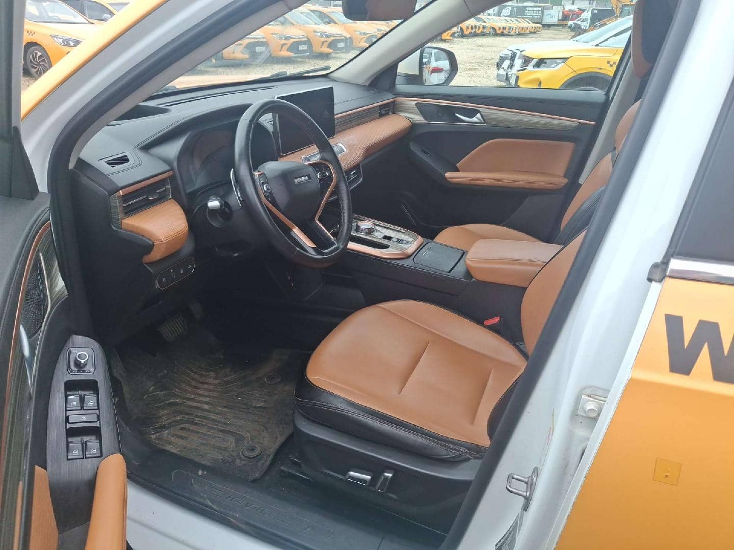 Haval Jolion,  305 635 км, 2023 года в лизинг
