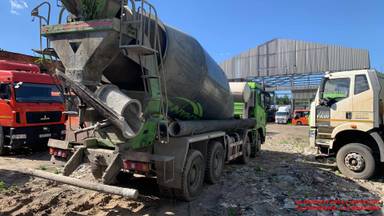 Shacman SX5318GJB6T326 