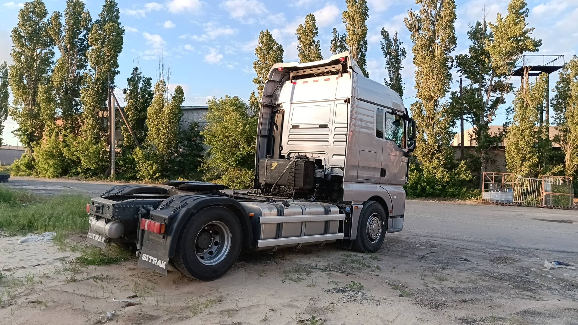 Sitrak C7H MAX ZZ4186V391HE,  316 287 км, 2023 года в лизинг