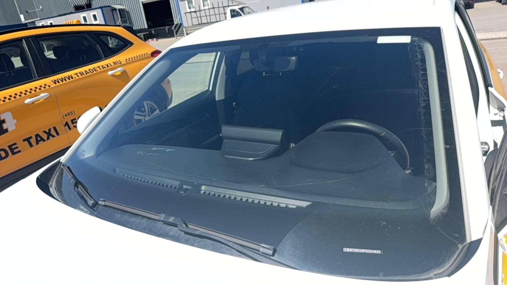 Geely Emgrand,  252 243 км, 2023 года в лизинг