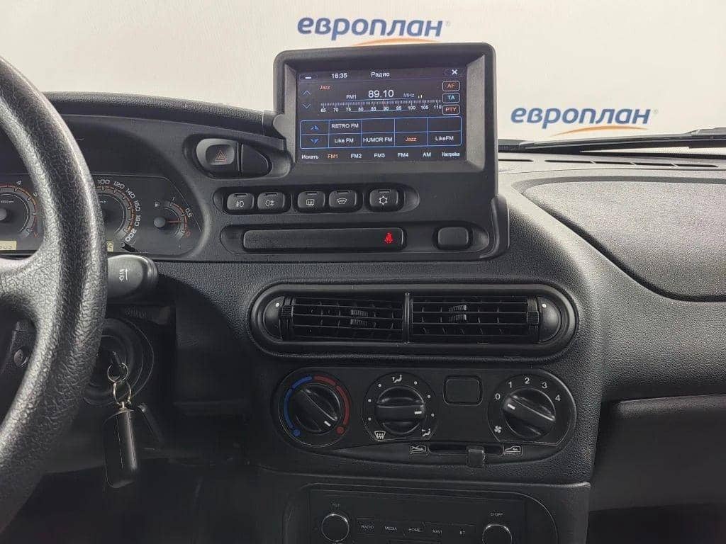 Lada Niva Travel,  96 182 км, 2023 года в лизинг