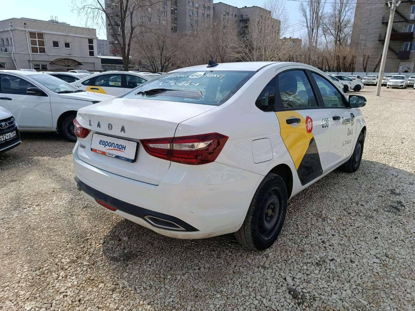 Lada Vesta седан,  148 621 км, 2023 года в лизинг