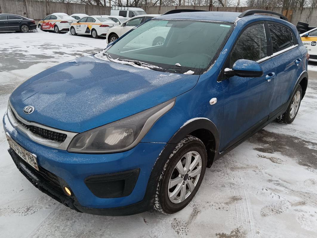 KIA Rio X-Line,  234 357 км, 2019 года в лизинг