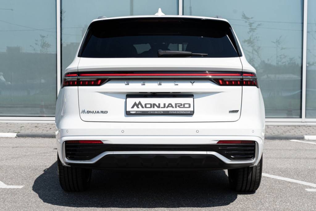 Geely Monjaro Flagship 2.0T (238 hp) 8AT 4WD