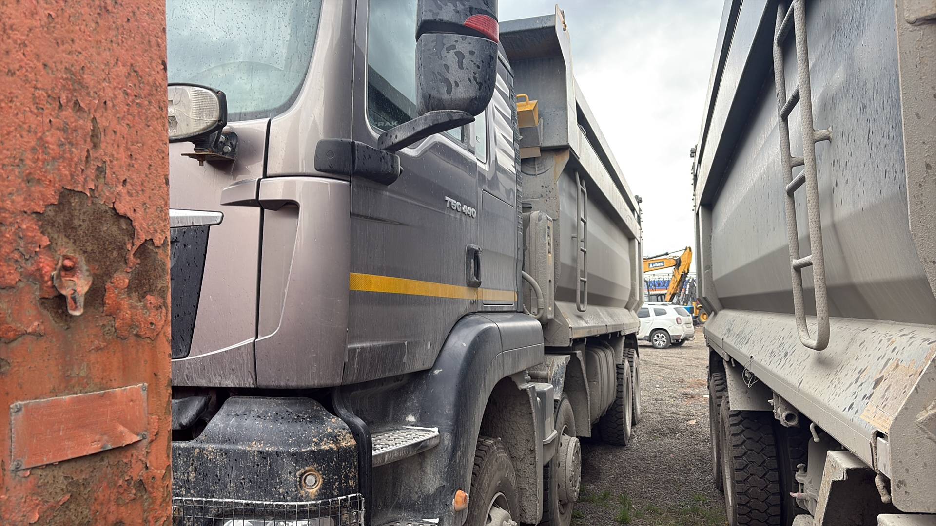 HOWO ZZ3317V386GE1 8х4,  91 708 км, 2023 года в лизинг