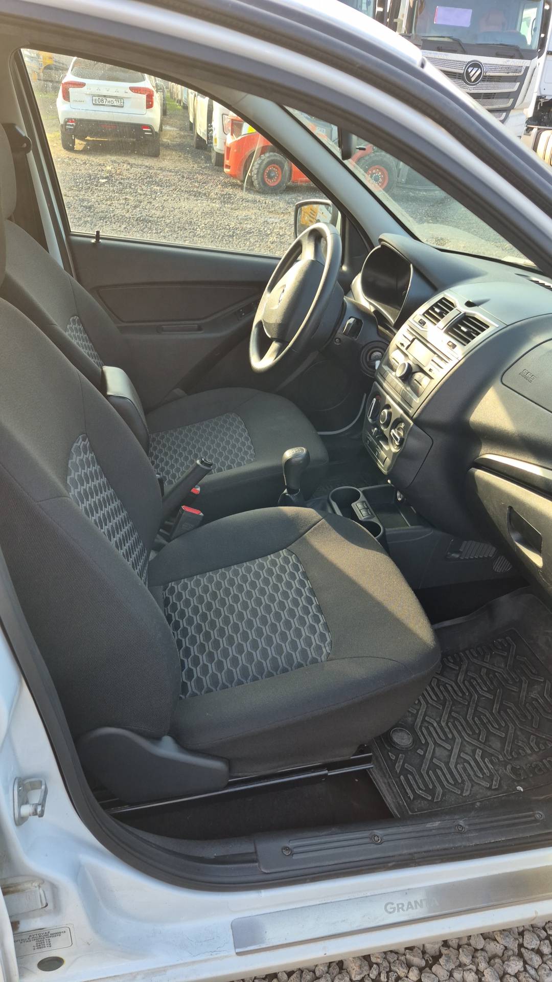 Lada Granta седан,  87 880 км, 2024 года в лизинг