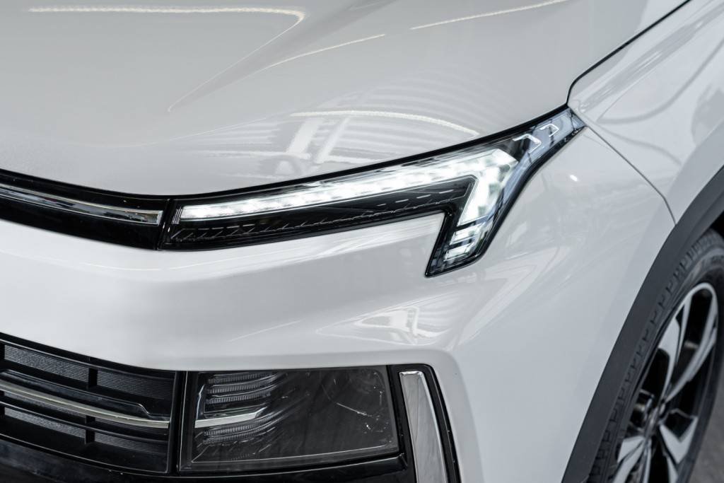 Москвич 3 Комфорт 1.5Т CVT