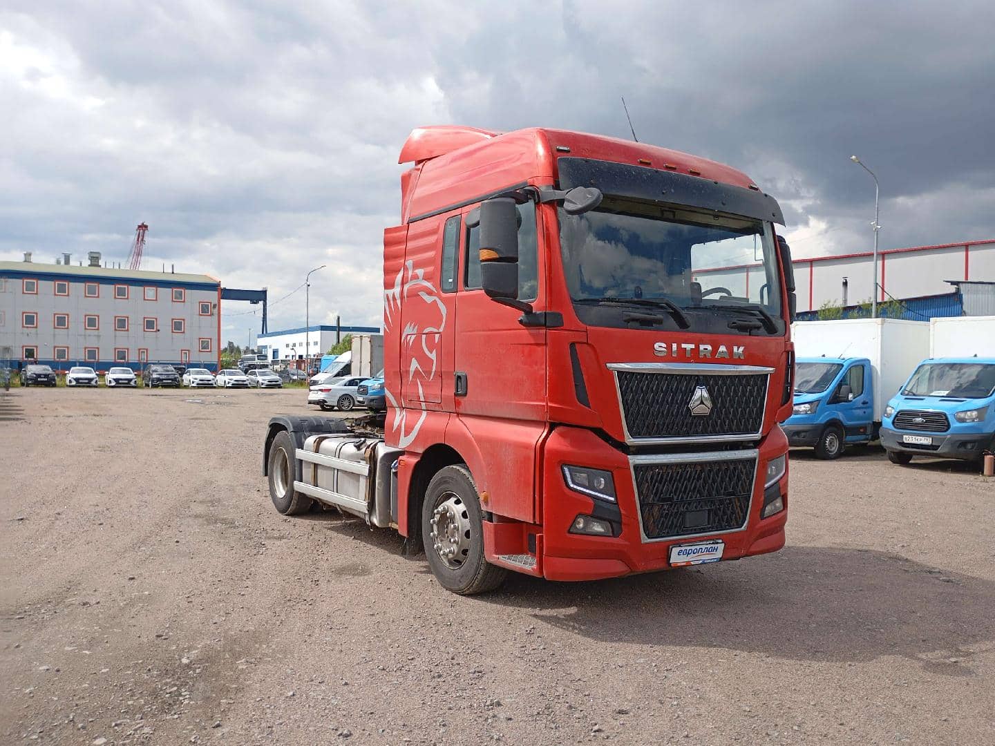 Sitrak C7H 4x2 ZZ4186V361HE,  348 905 км, 2023 года в лизинг