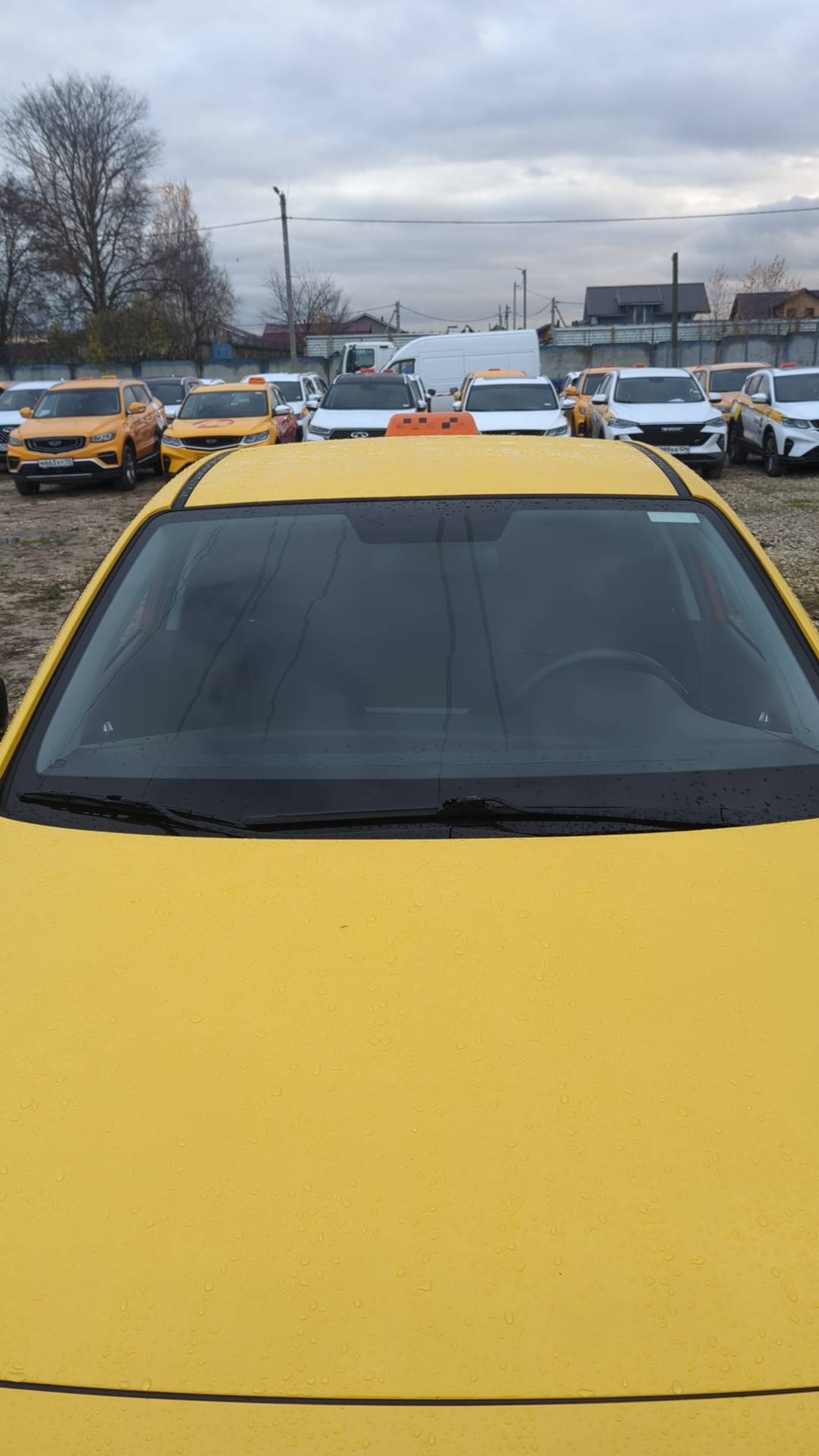 Solaris HS,  71 810 км, 2024 года в лизинг