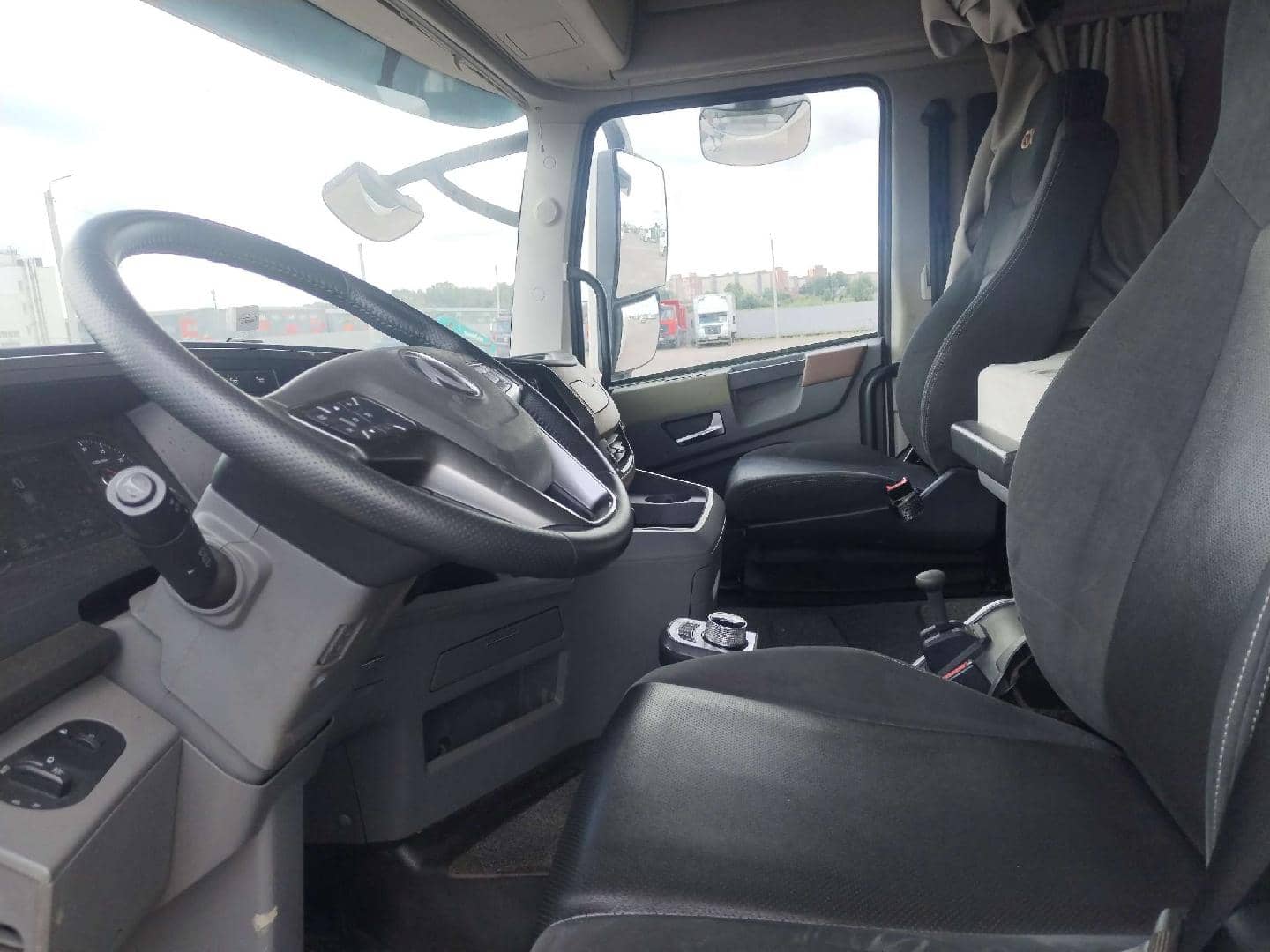 DongFeng GX D111A 4x2,  166 433 км, 2023 года в лизинг