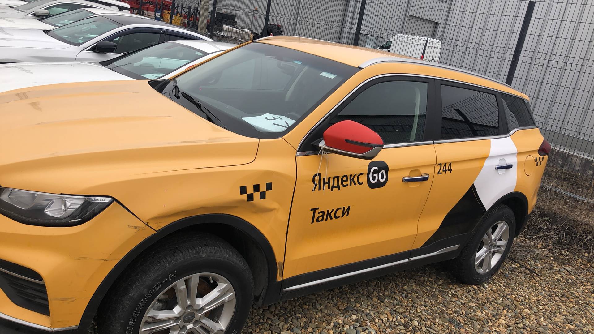 Geely Atlas Pro,  130 000 км, 2022 года в лизинг