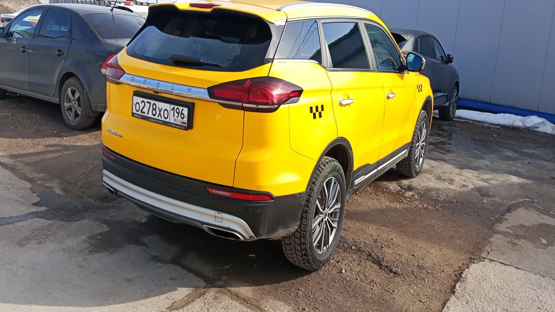 Geely Atlas Pro,  114 011 км, 2024 года в лизинг