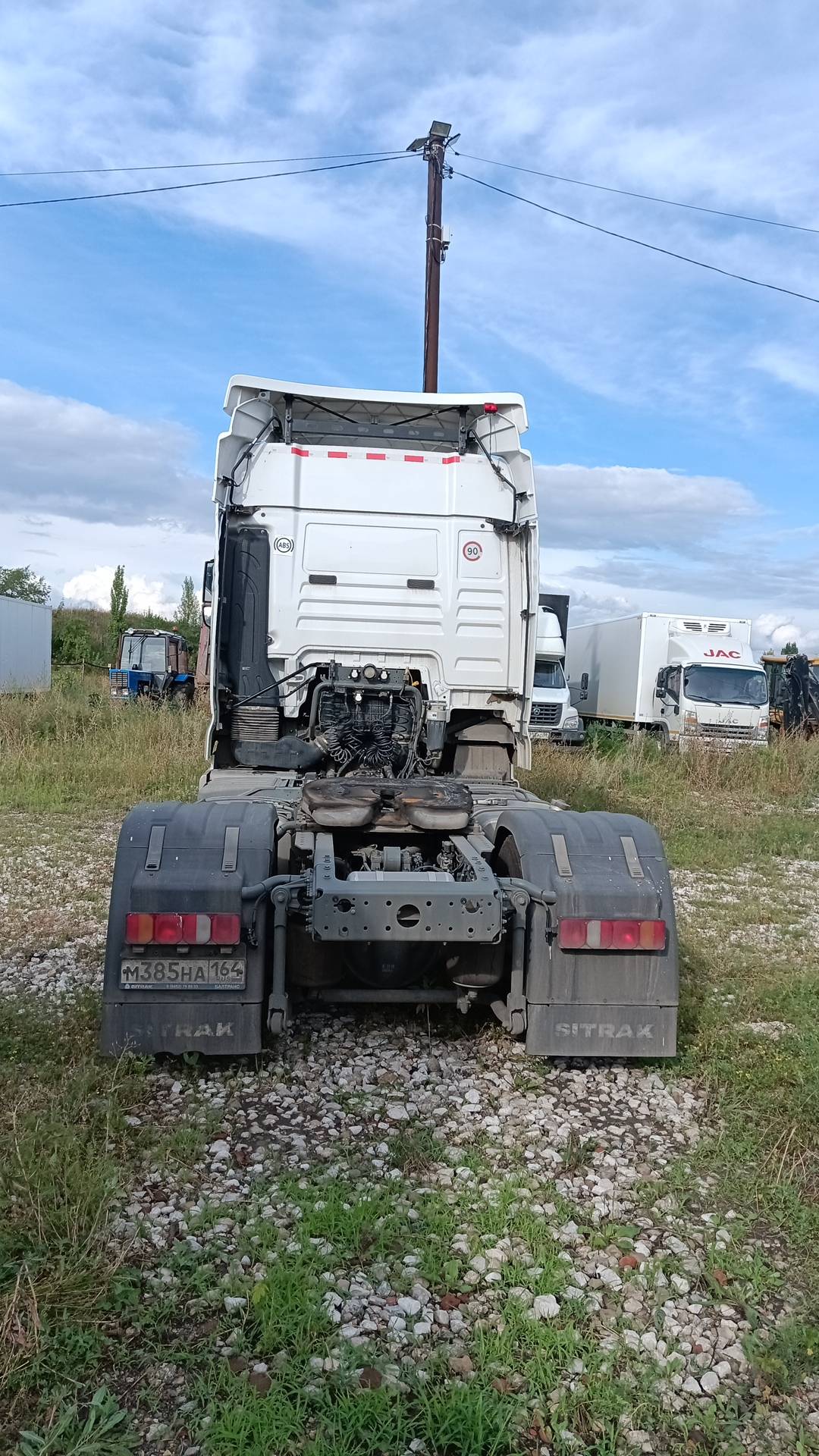 Sitrak C7H 4x2 ZZ4186V361HE,  50 768 км, 2023 года в лизинг