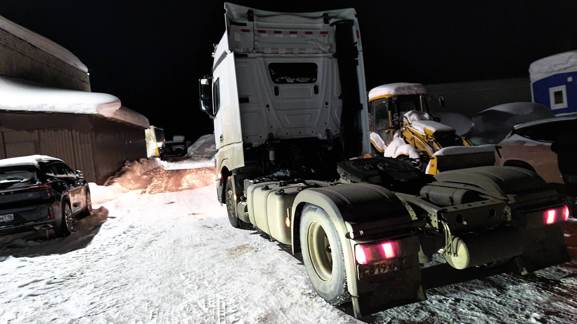 Mercedes-Benz BJ4186Y6AAL-A4,  261 541 км, 2023 года в лизинг