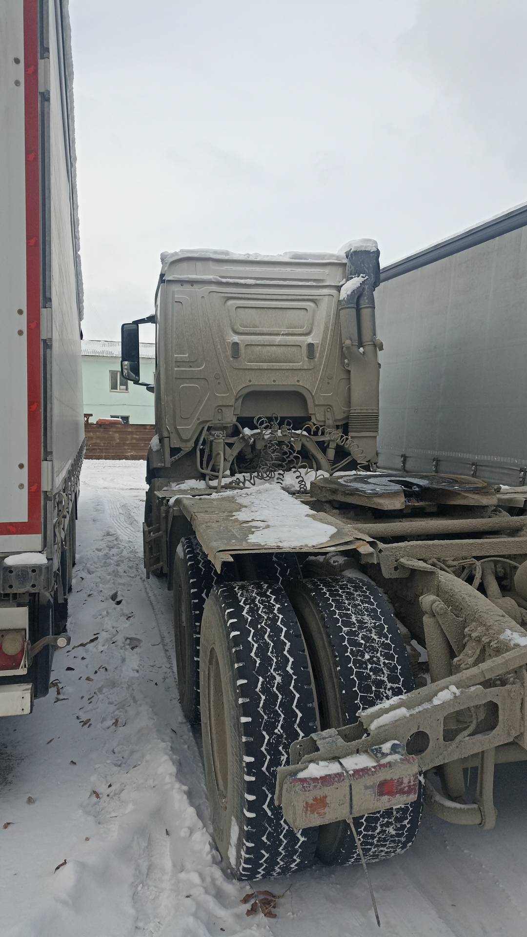 Mercedes-Benz Arocs 3348 S 6x4 (ClassicSpace),  252 182 км, 2023 года в лизинг