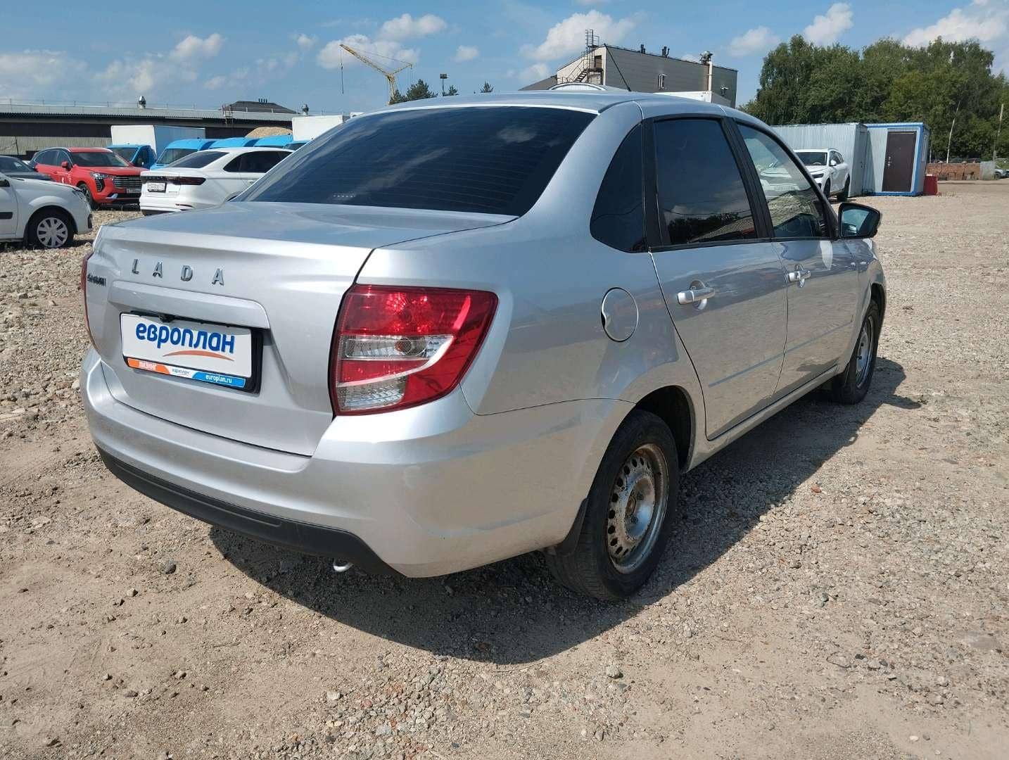 Lada Granta седан,  71 332 км, 2024 года в лизинг