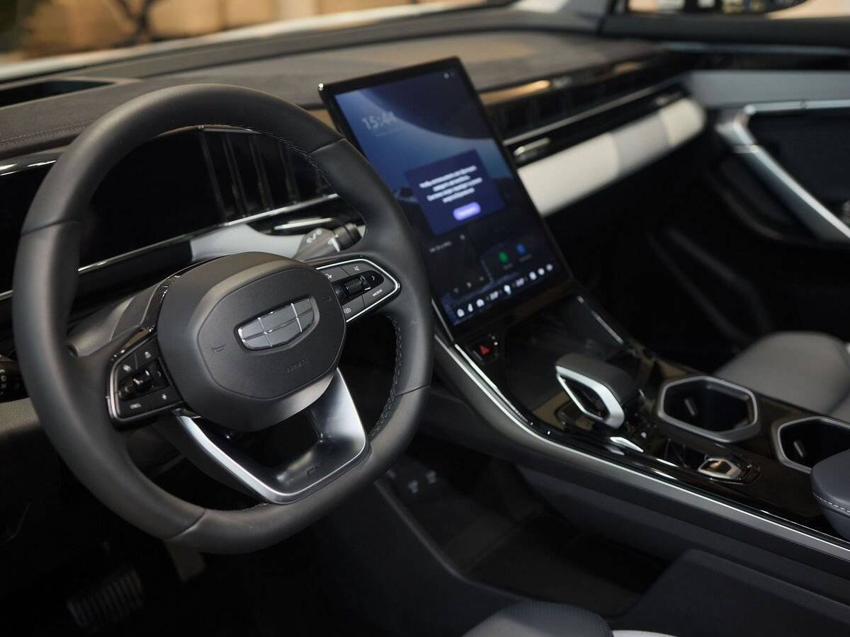 Geely Atlas Flagship 2.0T 8AT 4WD