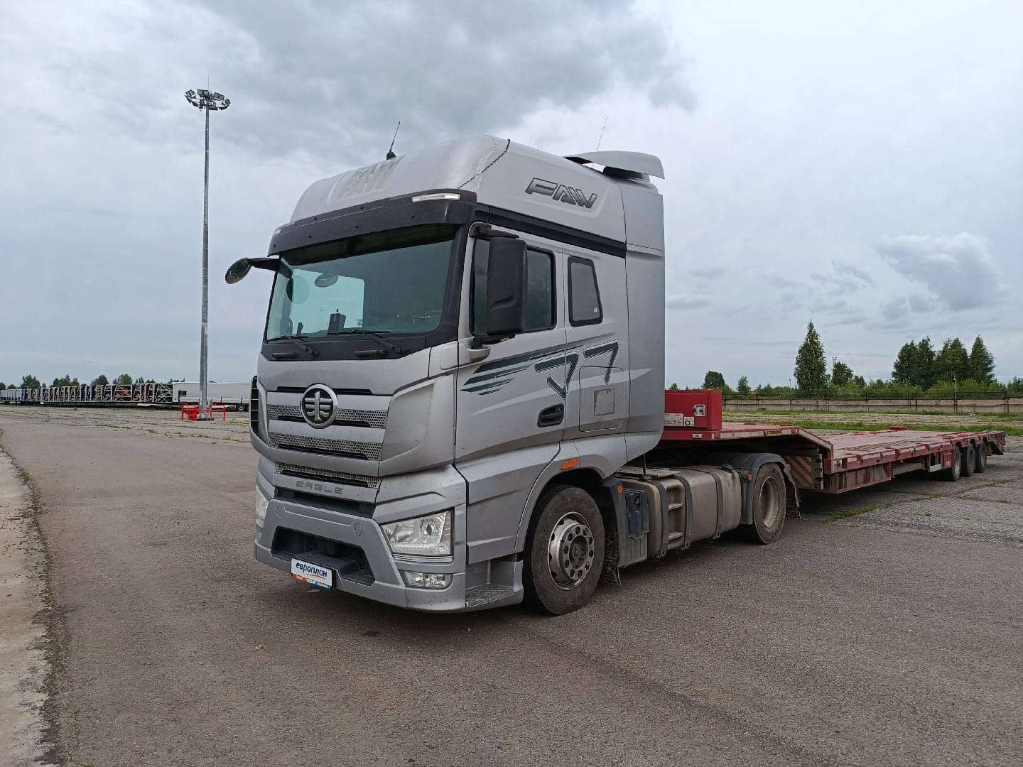 FAW CA4180P77K25E5 4x2