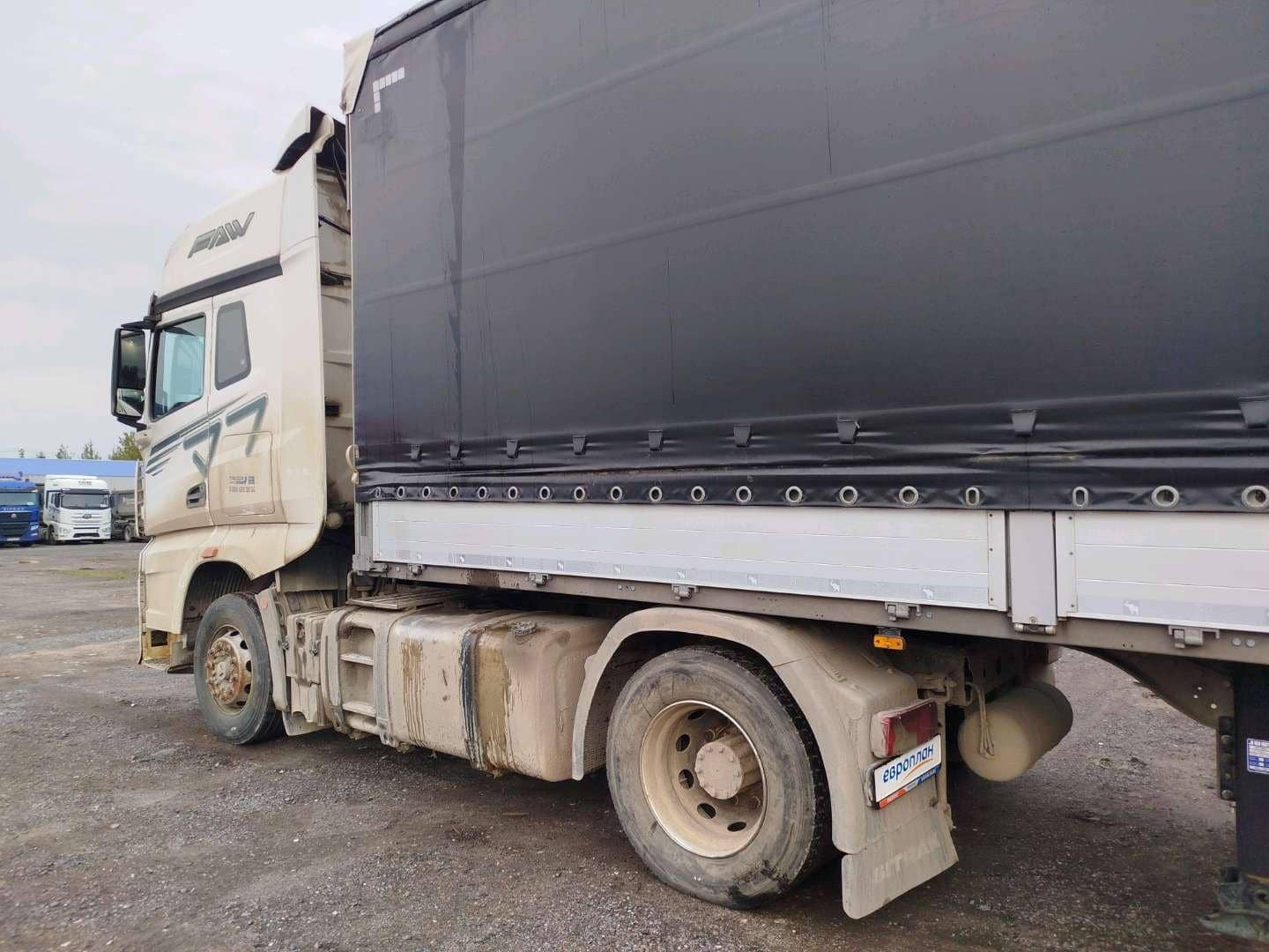 FAW CA4180P77K25E5 4x2,  565 261 км, 2023 года в лизинг