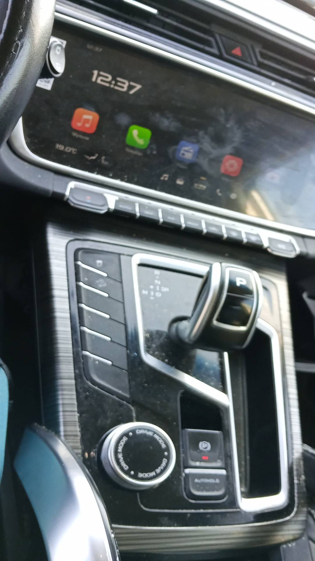 Geely Atlas Pro,  170 123 км, 2024 года в лизинг