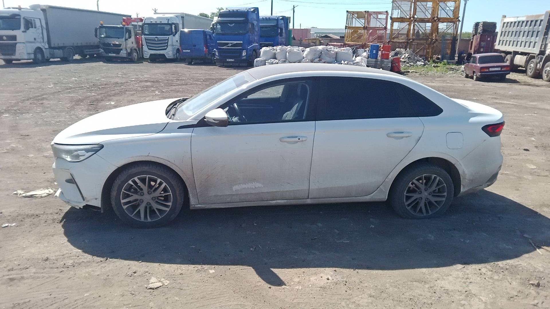 Geely Emgrand,  118 314 км, 2023 года в лизинг