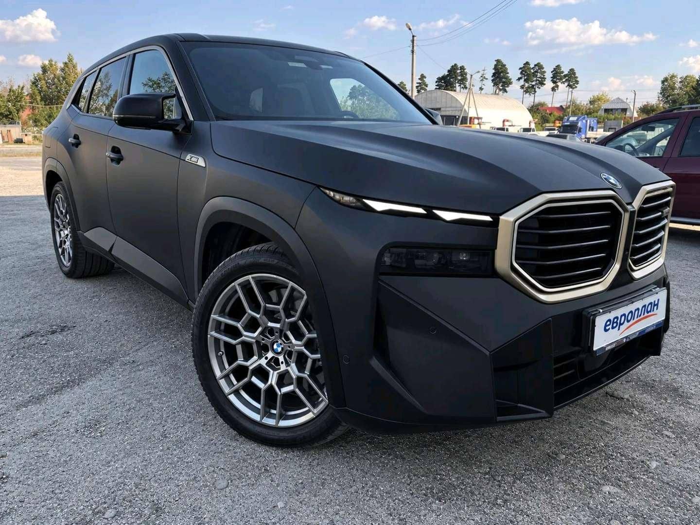 BMW XM