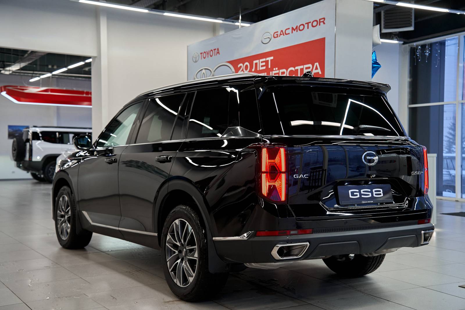 GAC GS8 ГЛ 2.0 АТ полный привод (GL)