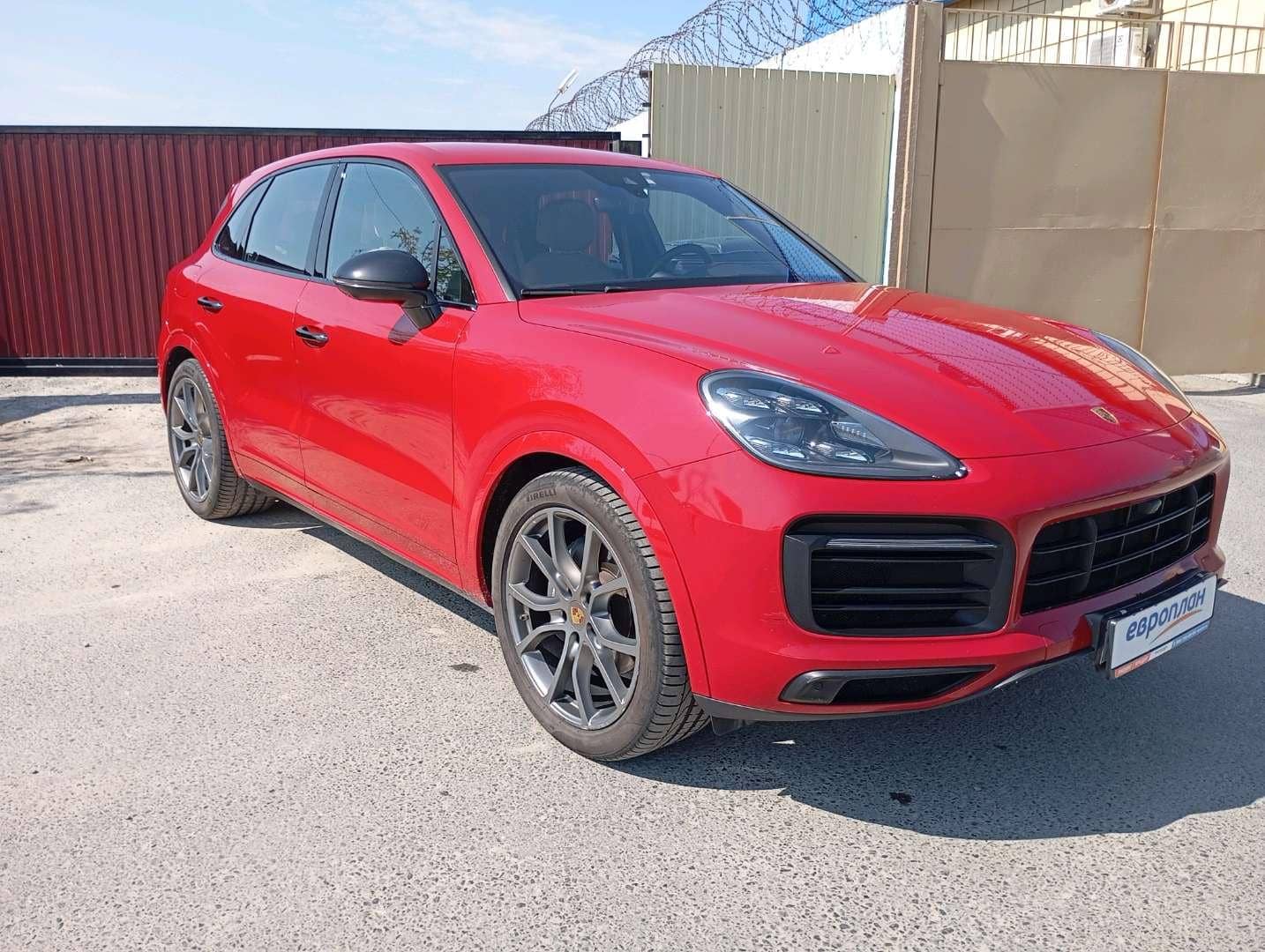 Porsche Cayenne,  83 035 км, 2020 года в лизинг