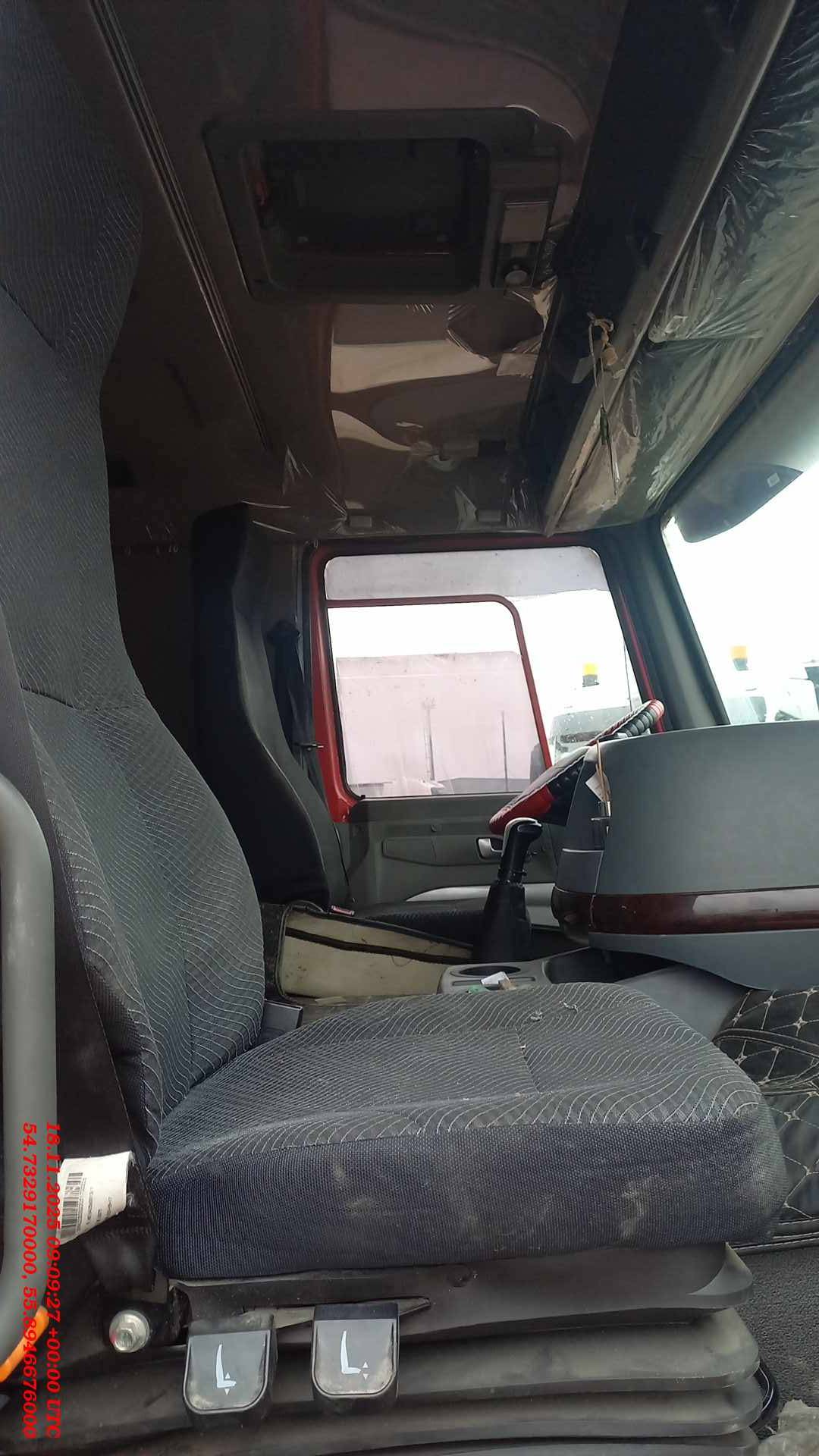 HOWO ZZ3327S3847E 6х4,  406 356 км, 2022 года в лизинг