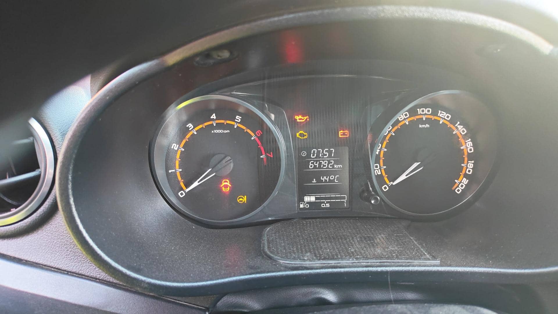 Lada Granta седан,  64 777 км, 2024 года в лизинг
