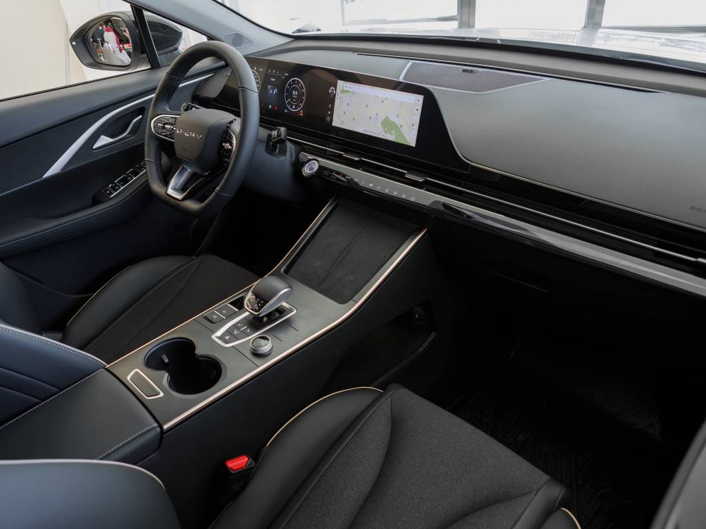 OMODA C5 Active 1.6 DCT AWD