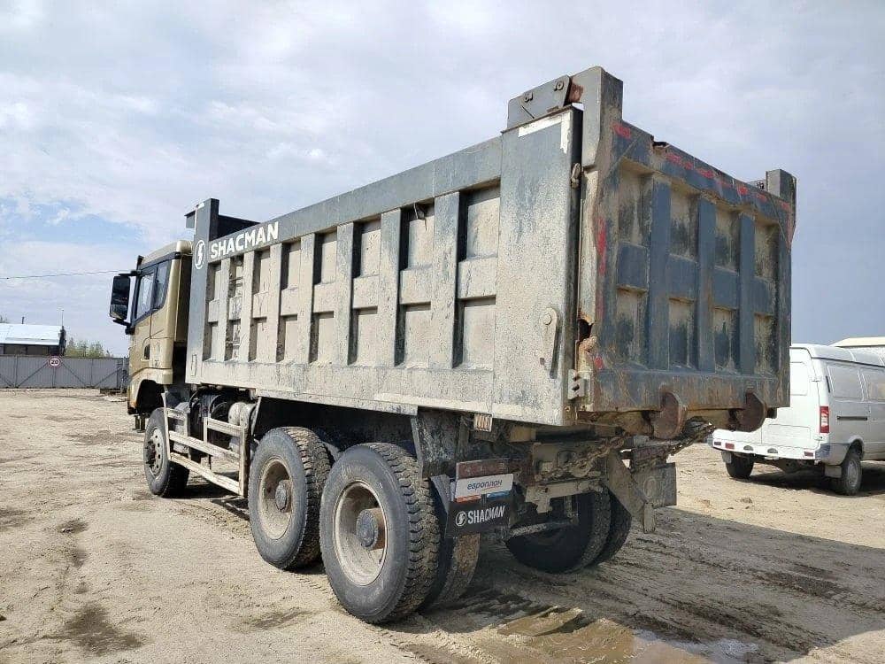 Shacman SX32586V385,  145 179 км, 2022 года в лизинг