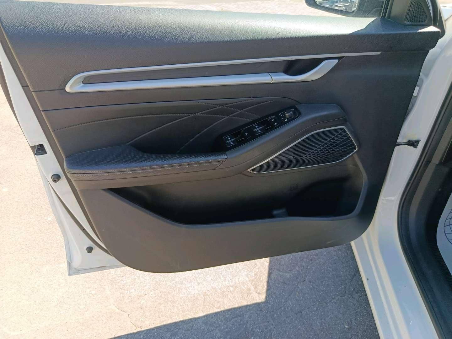 Geely Emgrand,  57 972 км, 2024 года в лизинг