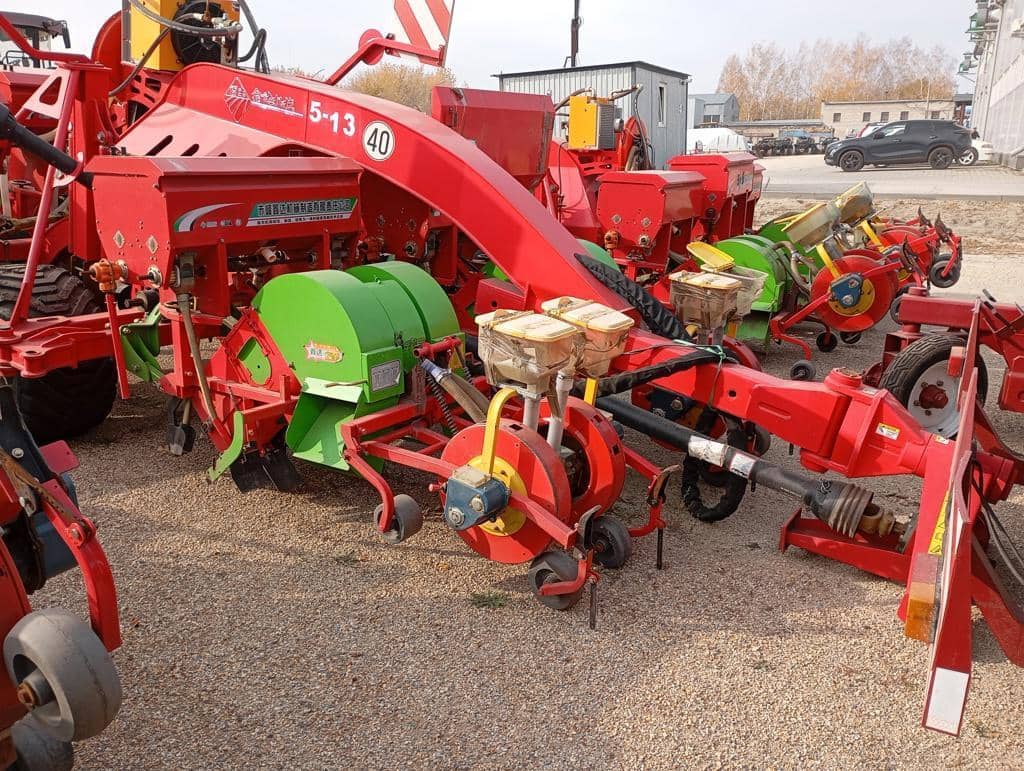 Jilin Kangda Agricultural Machinery 2BMZF-12C сеялка точного высева,  11 км, 2023 года в лизинг
