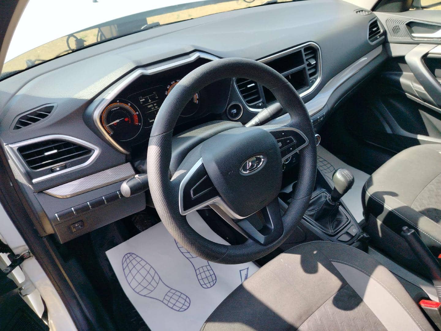 Lada Vesta седан,  106 373 км, 2023 года в лизинг