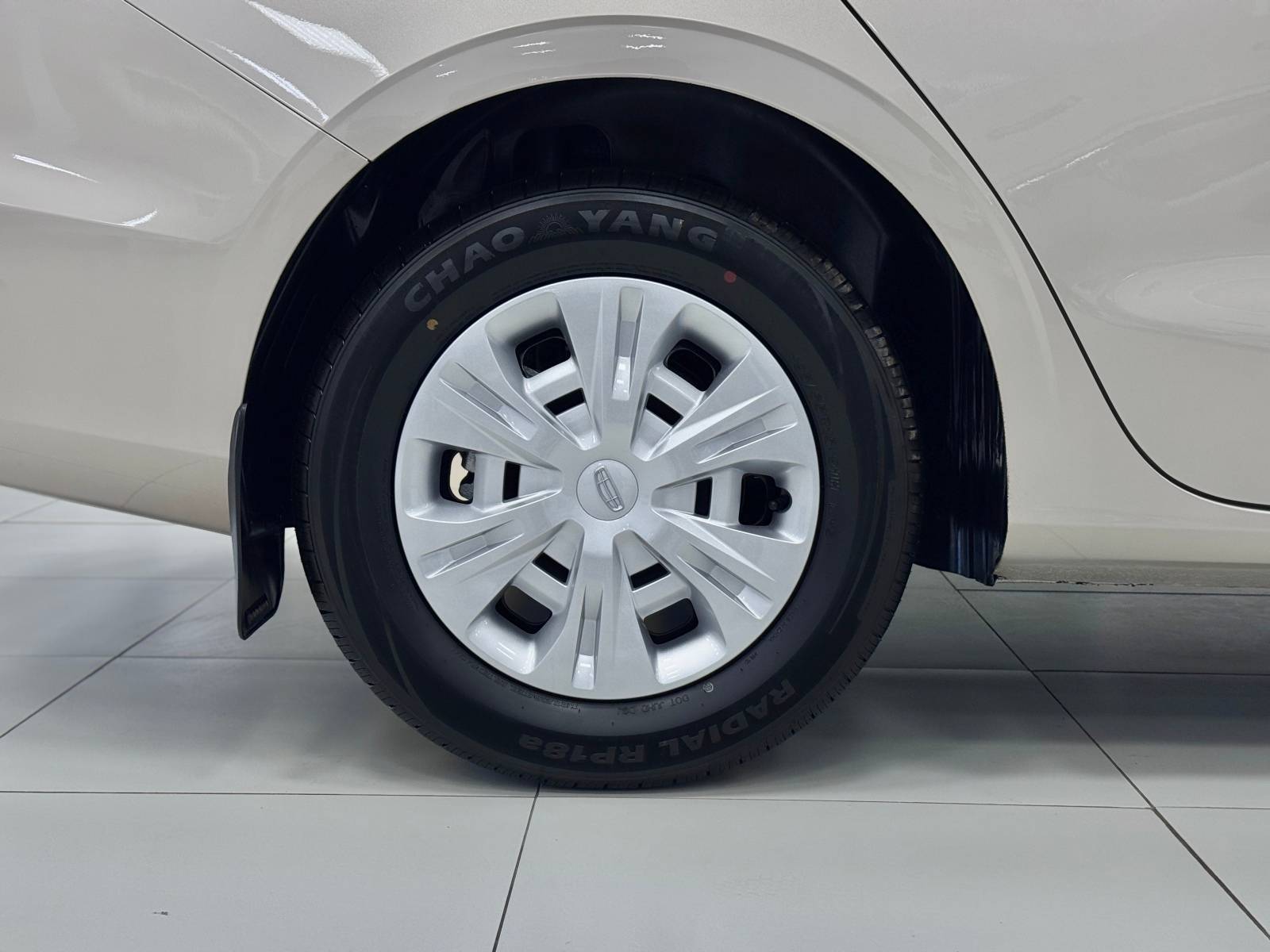 Geely Emgrand Comfort 1.5 AT