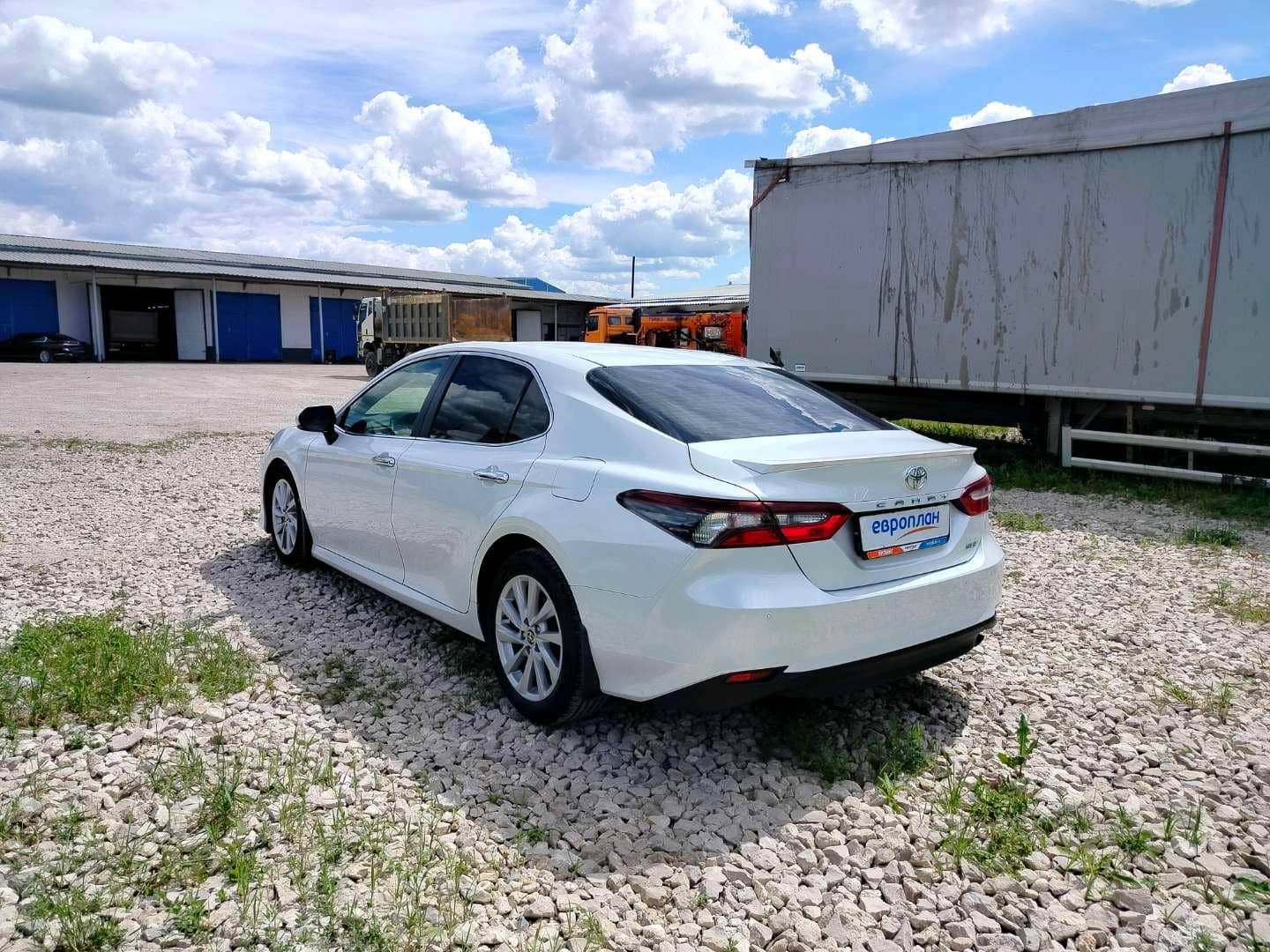 Toyota Camry,  184 731 км, 2022 года в лизинг