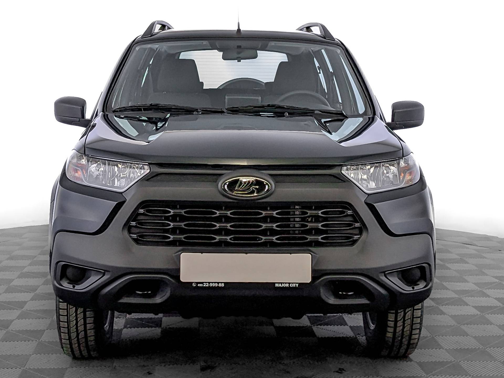 Lada Niva Travel Comfort 24 MMS 1.7 80hp 5MT