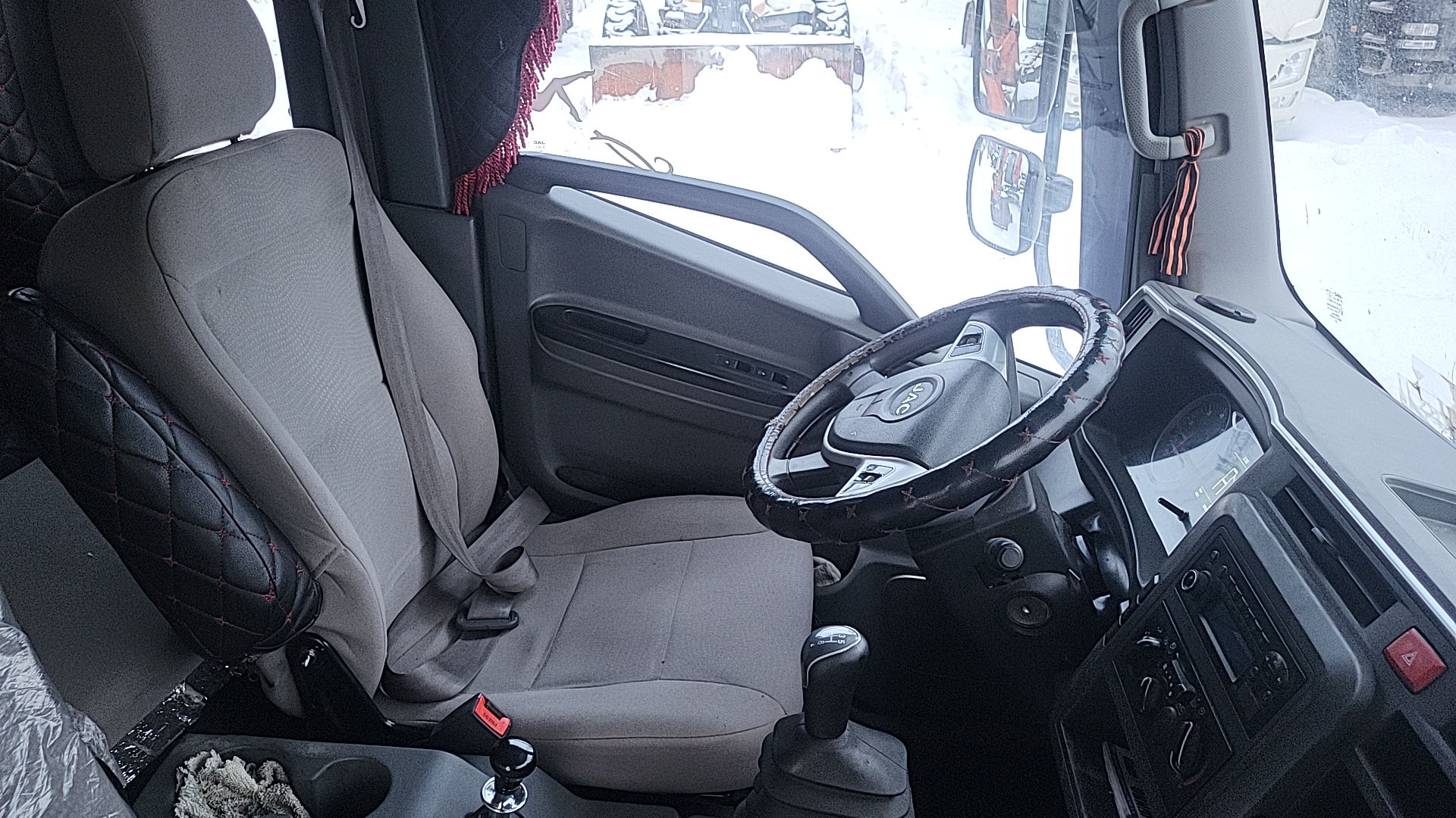 JAC N 120,  334 324 км, 2023 года в лизинг