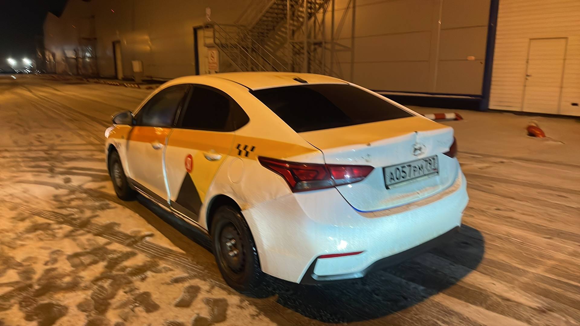 Solaris HS,  352 121 км, 2024 года в лизинг