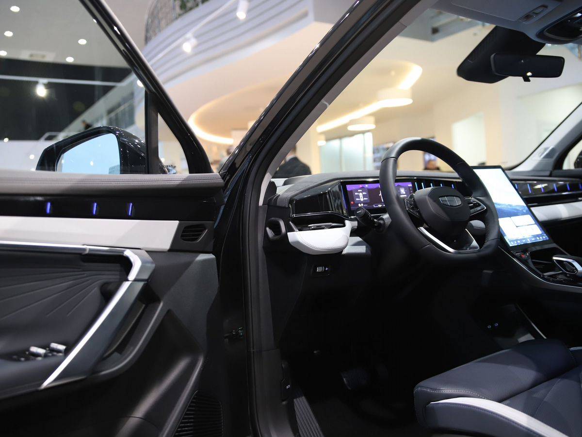 Geely Atlas Flagship Sport 2.0T 8AT 4WD