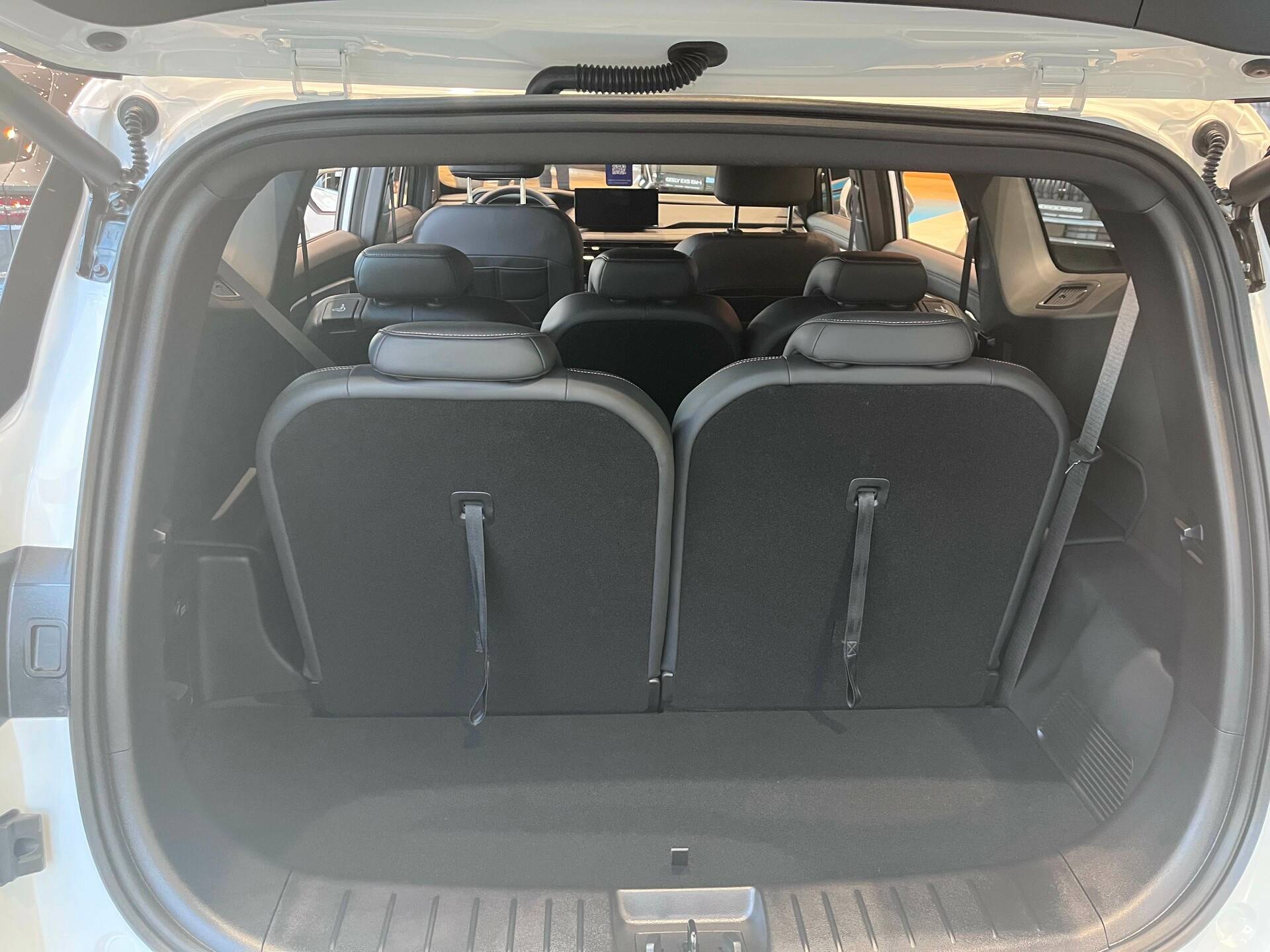 Geely Okavango Flagship 2.0T 7DCT 2WD