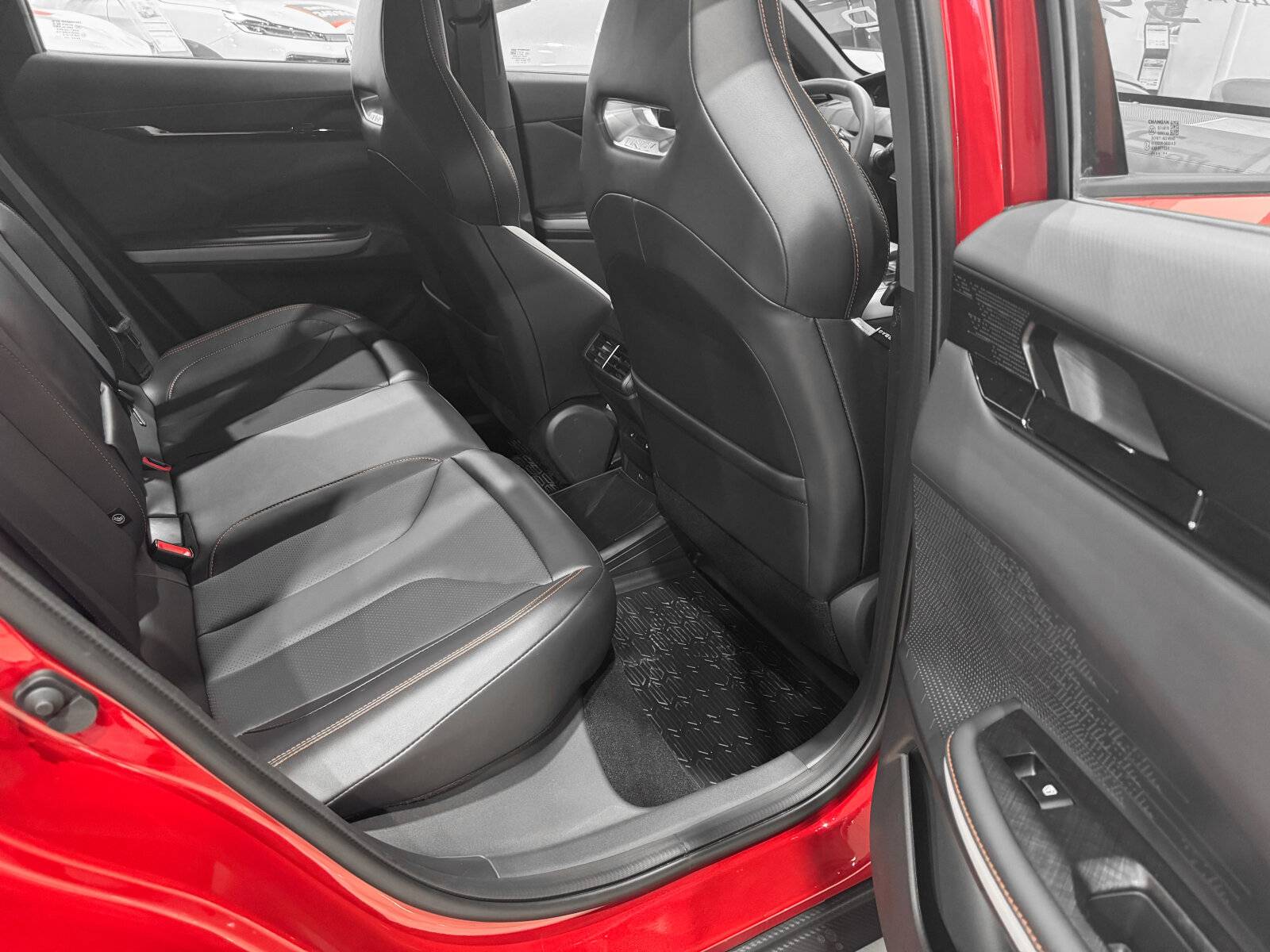 Changan Uni-V DLX 1.5T 7DCT